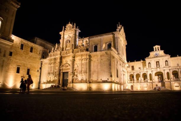 Casa Anna Lägenhet Lecce Exteriör bild